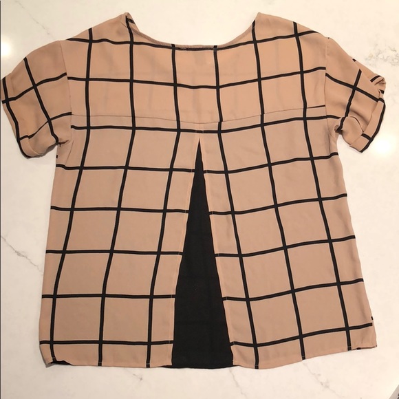 Forever 21 boxy T-shirt blouse - Picture 4 of 5